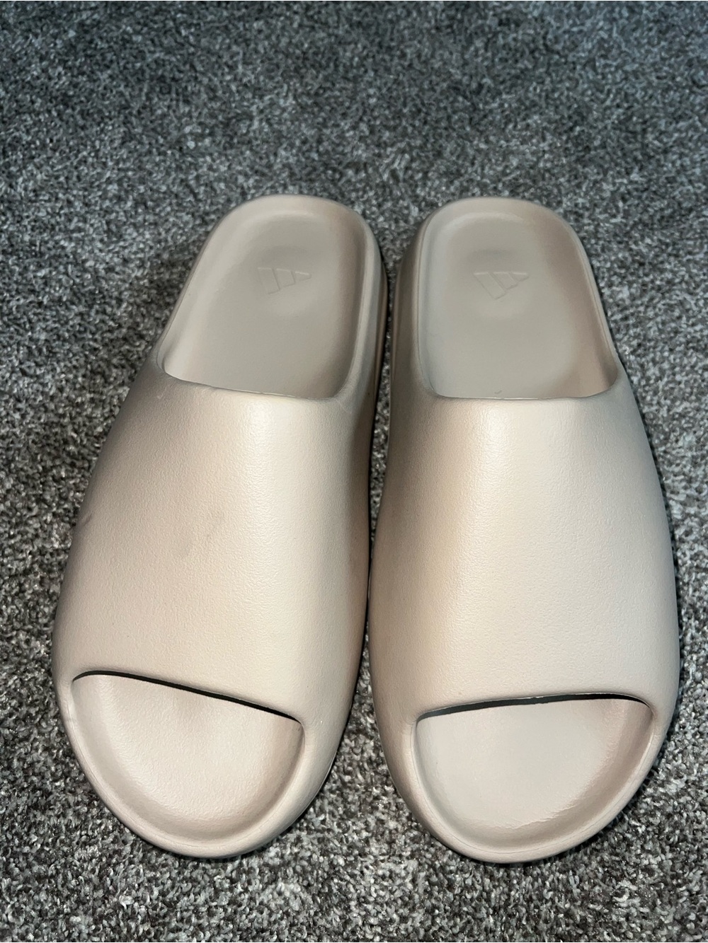 Men’s Yeezy Slides
